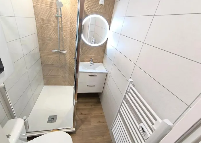 Lerelaisdodile Proche Gare *